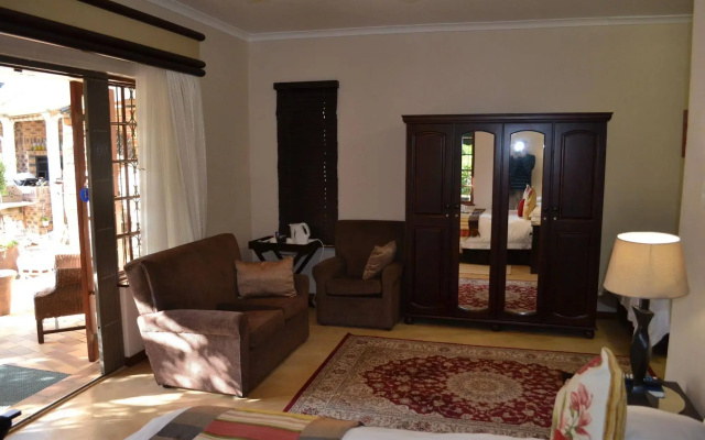 Gateway Country Lodge