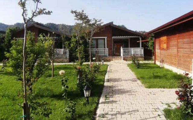 Şah Apart