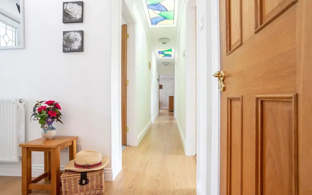 Rural Retreat Bungalow With Garden, No Deposit