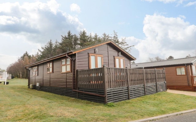 Nevaeh Lodge