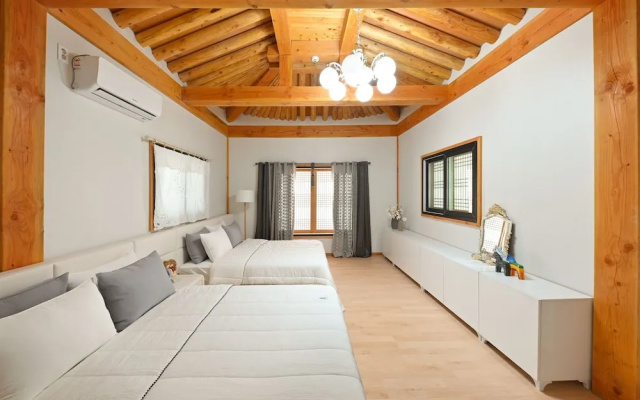 Gyeongju The Silla Hanok Hotel