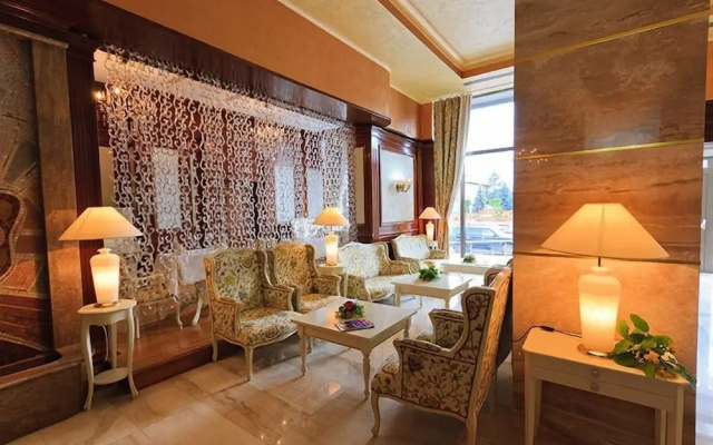 Hotel Roman By Dumbrava Business Resort