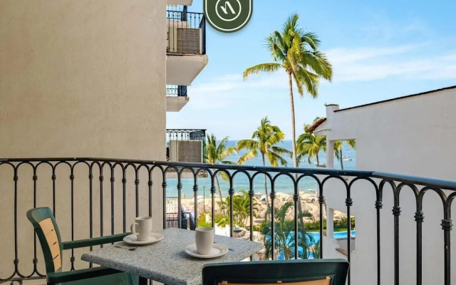 Amazing 1 BR Condo - Partial Oceanview - Pool