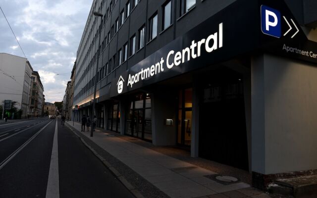 Апартаменты Apartment Central вид на фасад
