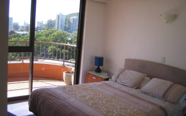 Panaview Court