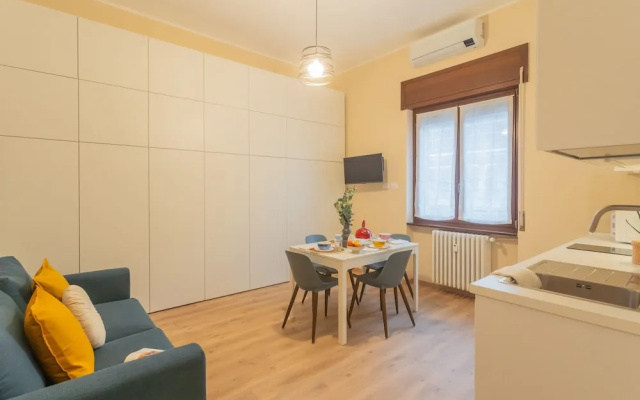 Simar Apartments Nearby Como S G Train Station