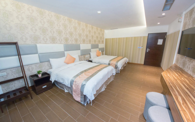 Garden Spring Hotel