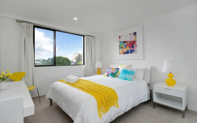 Newly Renovate Immaculate Cremorne One Bedroom Apartment - CREM4