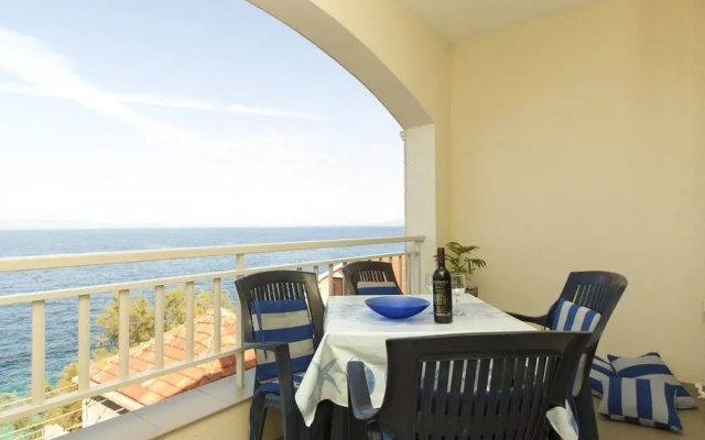 Dijana - 20m From the sea - A3 Mirela