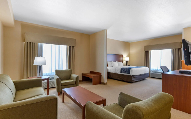 Comfort Inn & Suites Gateway to Glacier National Park