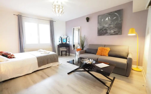 NOUVEAUTE 2022: Appartement face aux Thermes CALLOU avec Parking
