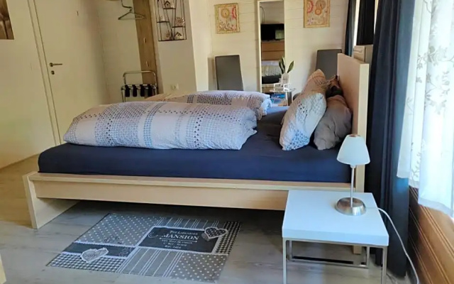 B&B Leonhard 7