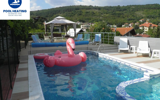 villa MAK