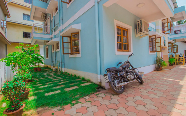 Super Collection O Holy Cross Home Stays