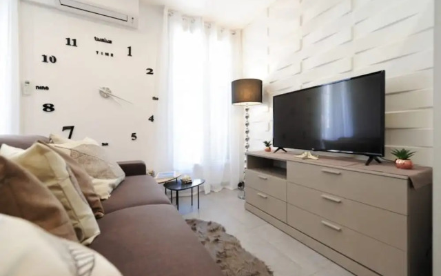 Easy Flat - Five Stars Holiday House