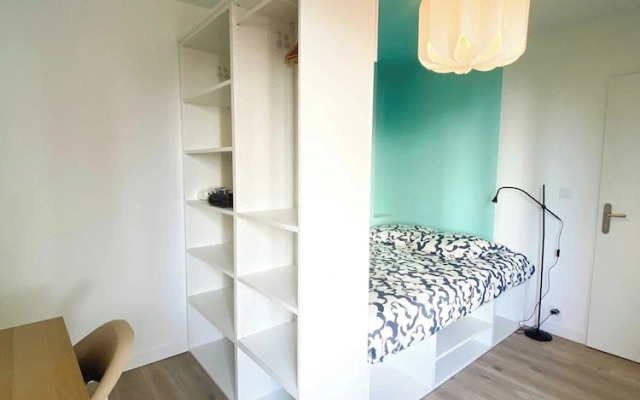 Private Room in Shared Apartment - Villeurbanne