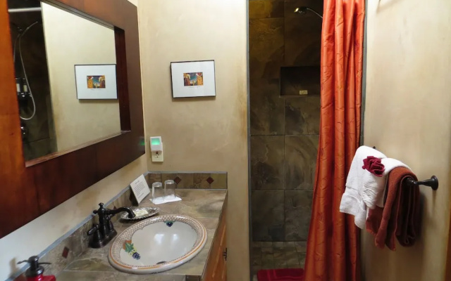 Ravens Ridge Bed & Breakfast