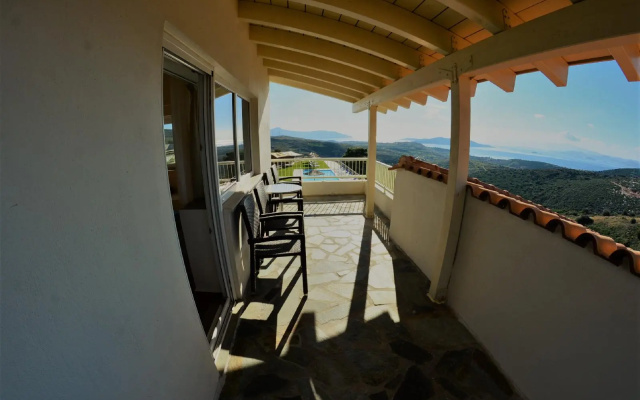 Filion Eco Hotel & Suites