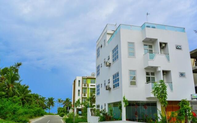 Отель Beach Palace вид на фасад