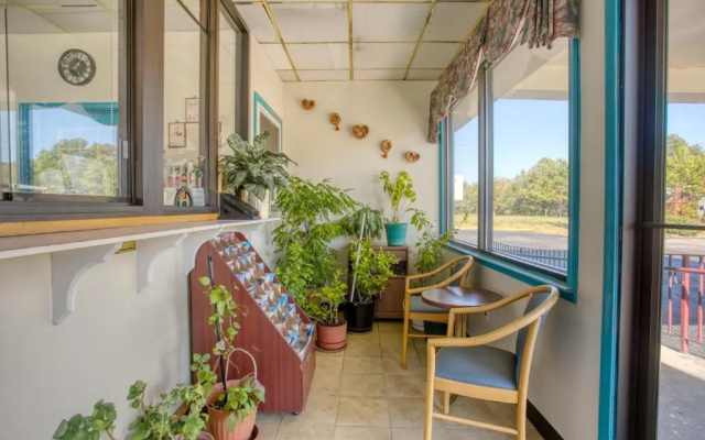 Travelers Inn By OYO, Templeton VA