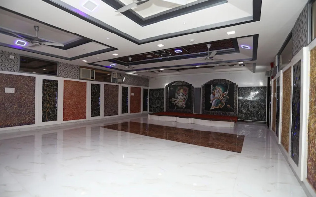 Glorify Stay2 by OYO Rooms