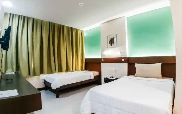 Cres Ebo Mansion Hotel and Bistro
