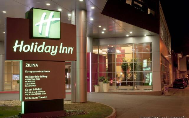 Отель Holiday Inn Zilina, an IHG Hotel Словакия, Жилина - отзывы, цены и фото номеров - забронировать отель Holiday Inn Zilina, an IHG Hotel онлайн вид на фасад