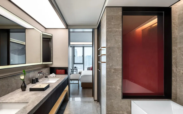 Joya Shanghai Lujiazui Hotel