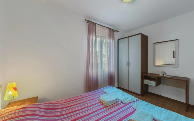 Stunning Home in Pula With Wifi and 5 Bedrooms