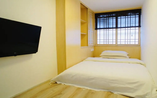 Guangzhou Pinecone & Huayi Select Hotel