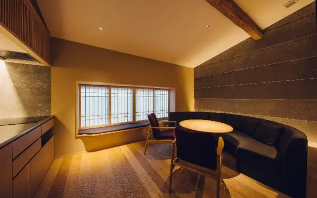 Asahi House Shijo Omiya