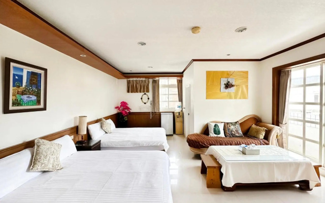 Avica B&B
