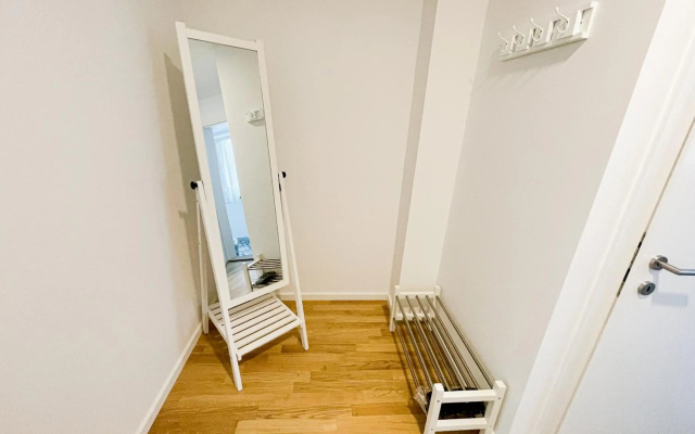 Sonnige Mansarde mit Klimaanlage und Netflix - oidahome