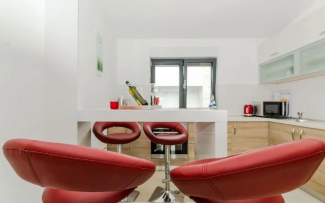 Alluring Apartment In Vir Near Seabeach