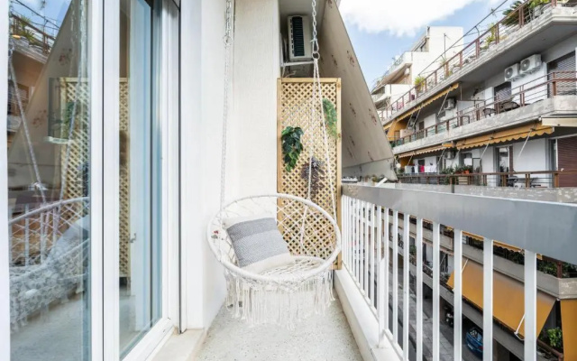 Deluxe Apartment near Acropolis