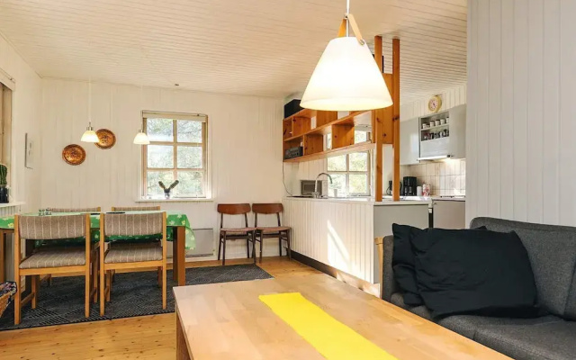 Stylish Holiday Home in Hals near Sea