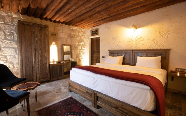 Medusa Cave Hotel