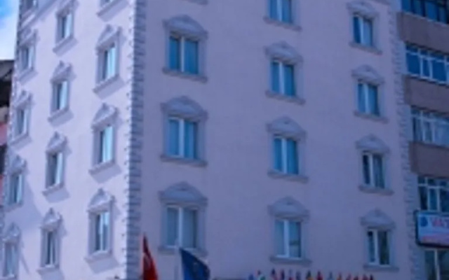 Grand Vatan Hotel