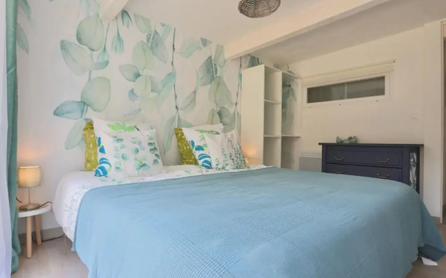 Holiday Home in Gargas With Pool and Nature