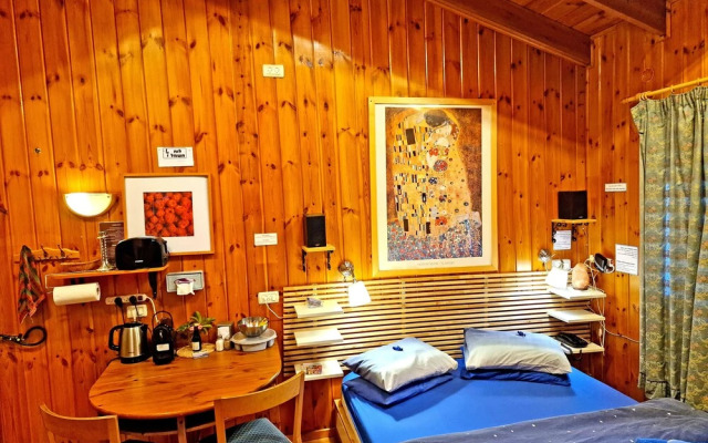 Ohn-Bar Guesthouse