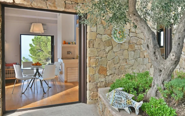 Villa Respiro 8 in Cefal