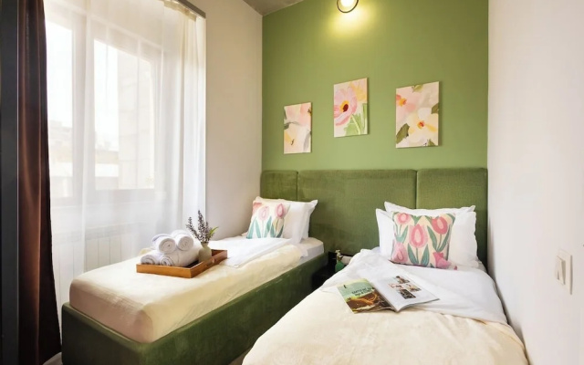 Stay Inn на ул. Амиряна, 26/4