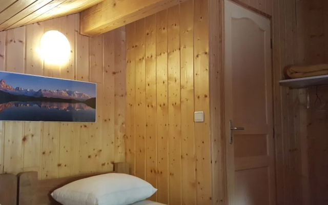 Chalet in Les Gets Near Ski Bus & Sauna