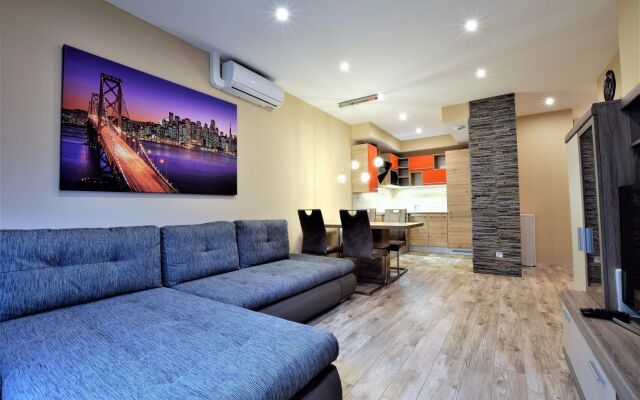 Отель Corvin Promenade Aparthotel комната для гостей