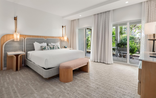 Naples Grande Beach Resort
