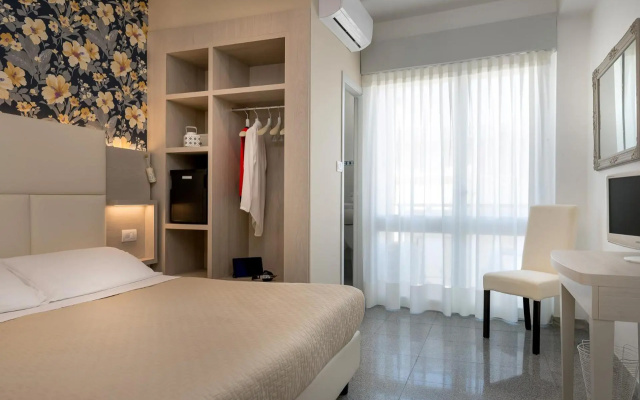 Hotel Corona