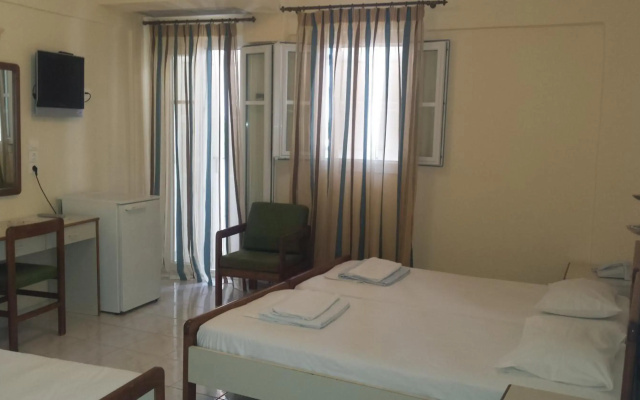 Ionis Hotel