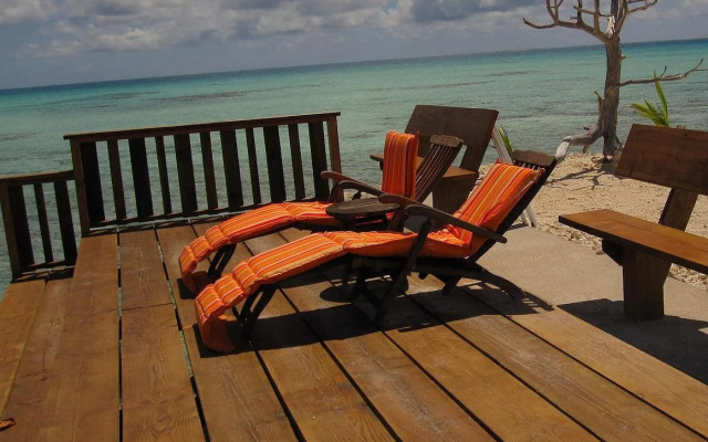 Hakamanu Lodge