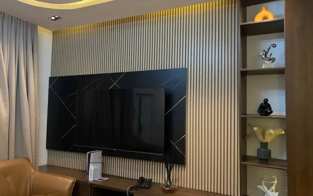 Greyfield Apartment 2