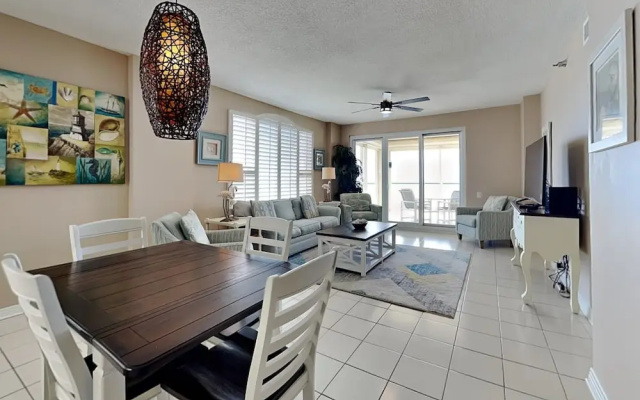 Beach Colony West by Southern Vacation Rentals